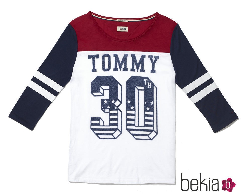 Camiseta de manga larga de la colección cápsula 2015 del 30 aniversario de Tommy Hilfiger