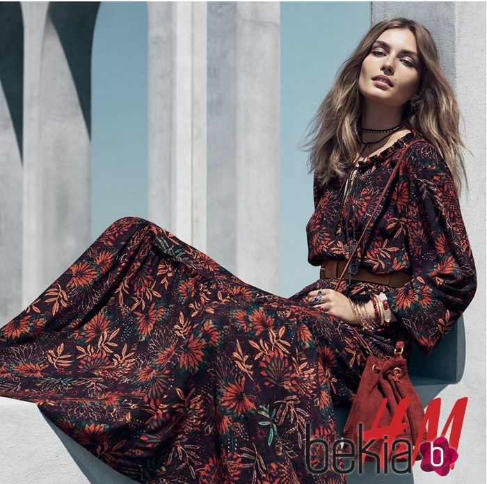 Vestido floral en tonos marrones de la colección otoño/invierno 2015/2016 de H&M