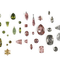Cristales verdes y rosados de Swarovski de la colección de Jean Paul Gaultier para el otoño/invierno 2016/2017