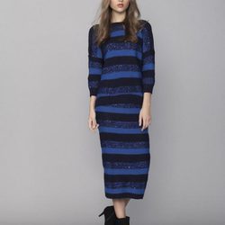 Vestido de rayas en tonalidades azules de la colección Tartán de Invierno 2015/2016