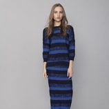 Vestido de rayas en tonalidades azules de la colección Tartán de Invierno 2015/2016