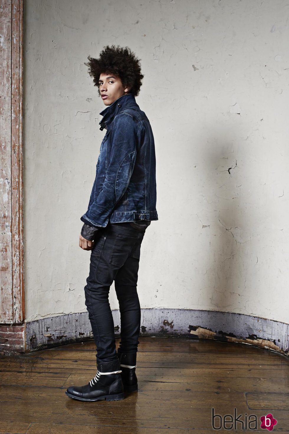 Chaqueta vaquera y jeans de la colección 'La evolución del denim' de invierno 2015 de G-Star