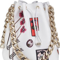 Bolso saco color blanco con cadena dorada de la línea 'Dior Paradise'