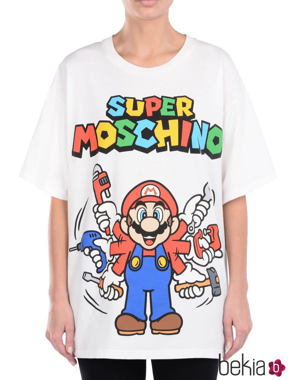 Camiseta blanca con personaje Mario Bros de 'Super Moschino' para AW 15