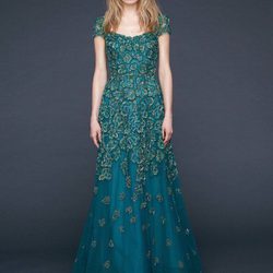Vestido verde esmeralda con encaje Chantilly de Reem-Acra
