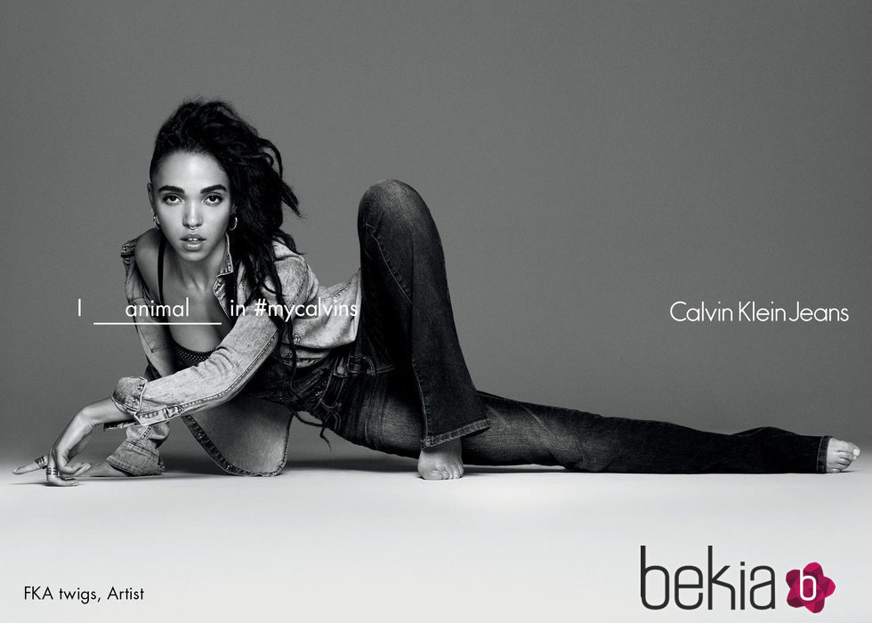 Calvin Klein y FKA twigs en la campaña primavera/verano 2016