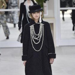 Chanel presenta su colección otoño/invierno de primavera en la Fashion week de Paris 2016