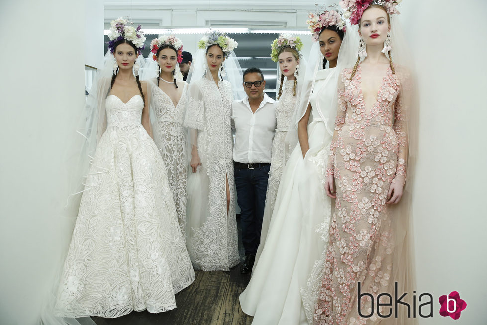 El diseñador Naeem Khan participa en Barcelona Bridal Fashion Week 2016