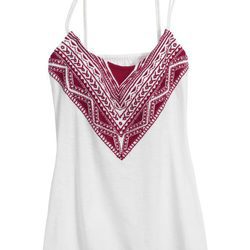 Top de pijama blanco con estampados rojos de la colección primavera/verano 2016 de etam