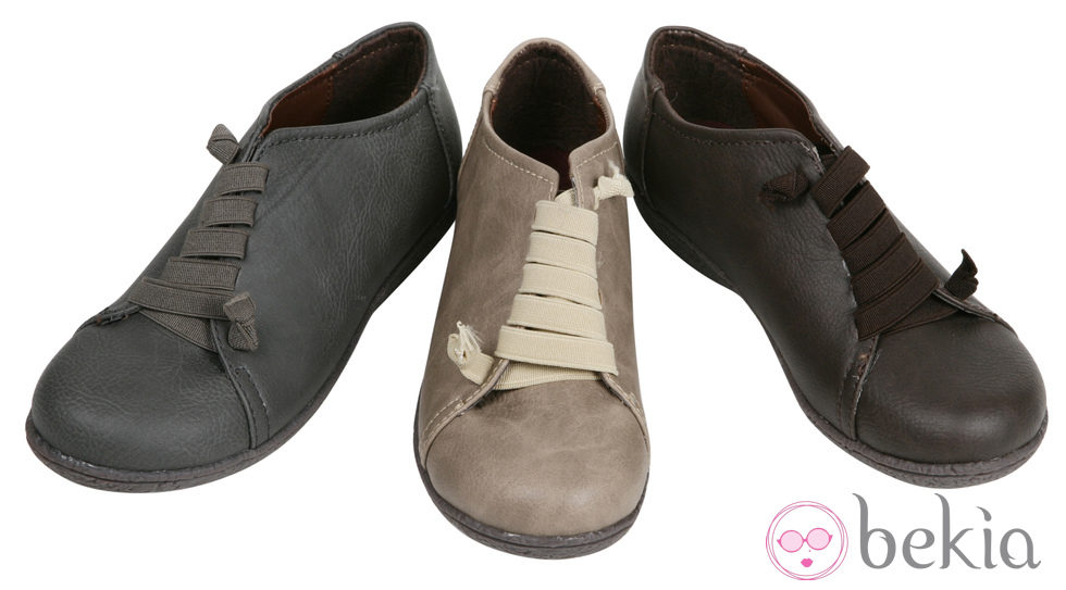 Zapatos con cordones de goma de la colección O/I 2011-2012 de Vulky