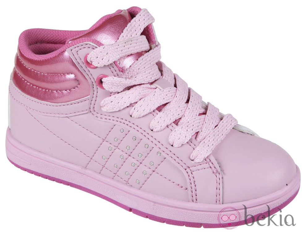 Zapatillas deportivas de niña de la colección O/I 2011-2012 de Vulky