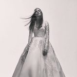 Vestido de novia de corte imperio con pedrería de la Colección Bridal 2017 de Elie Saab