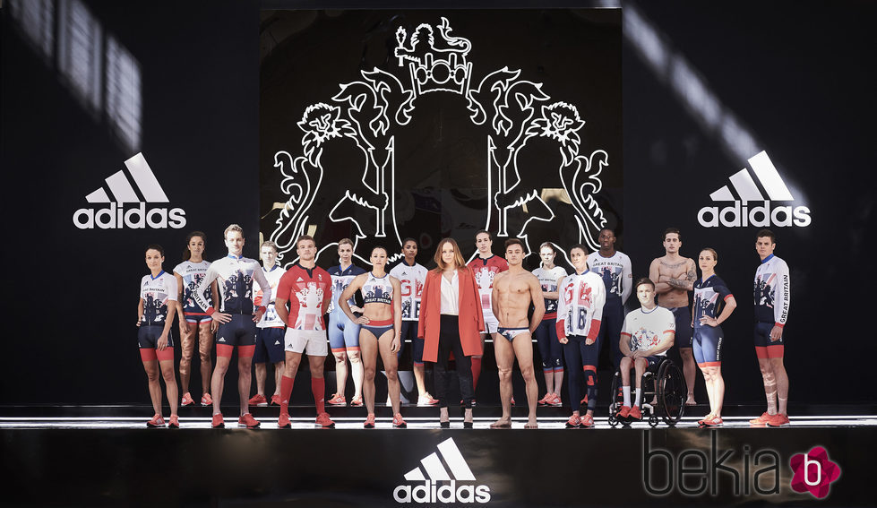 Stella McCartney presenta el diseño del equipo deportivo olímpico británico Rio 2016