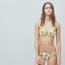 Bikini tropical de la colección de baño 2016 de Mango