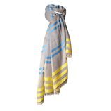 Pañuelo gris con líneas azules y amarillas de la colección de verano 2016 de Lola Casademunt