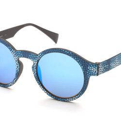 Gafas de sol con print esferas para la nueva colección de Eye Blue Summer de Italia 2016 Independent