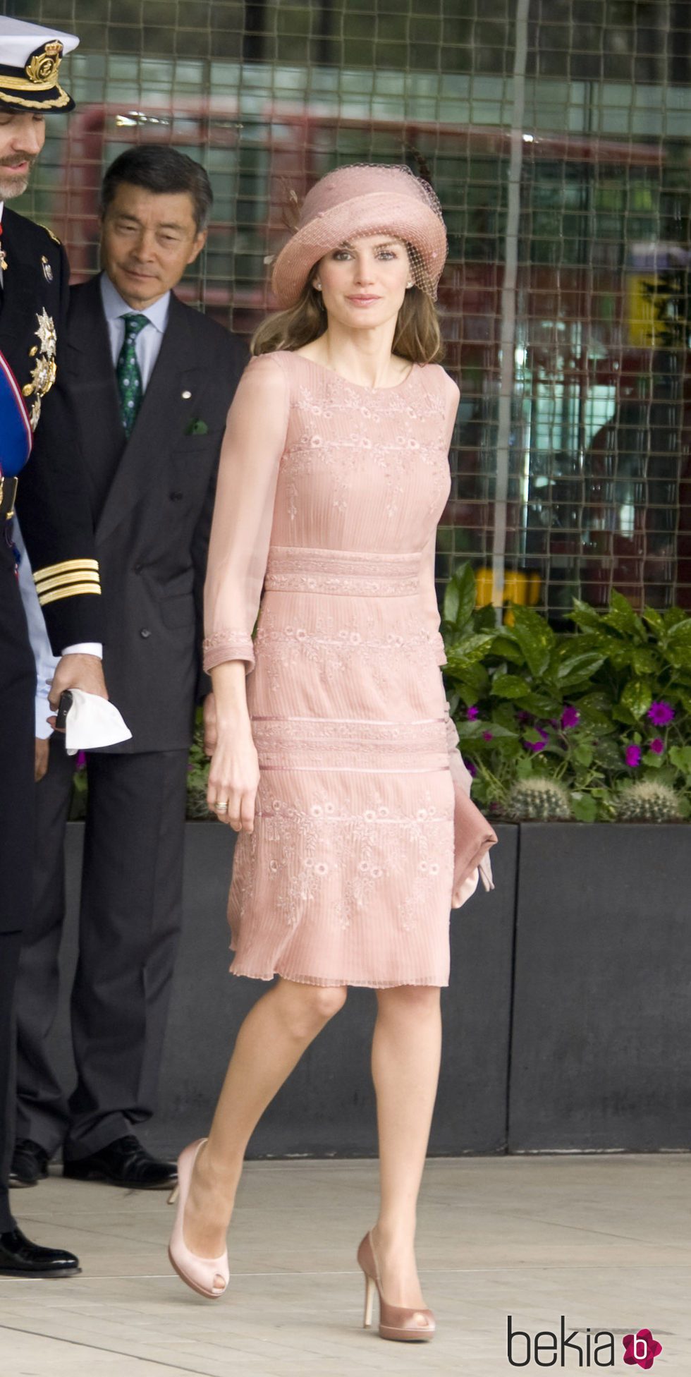 La Reina Letizia con un vestido de Felipe Varela
