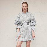 Diseño vestido bombacho para la nueva colección femenina Pre-Spring 2017 de Calvin Klein