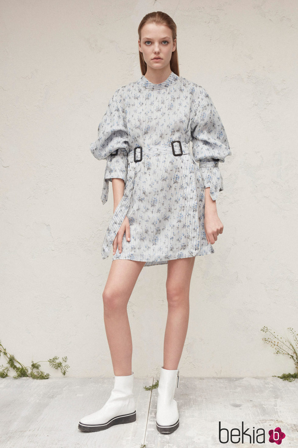 Diseño vestido bombacho para la nueva colección femenina Pre-Spring 2017 de Calvin Klein
