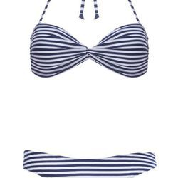 Bikini a rayas azul marino de la temporada de verano 2016 de Primark