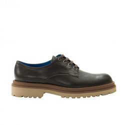 Zapato en tonos marrones de la nueva colección Furla Men's Collection SS167