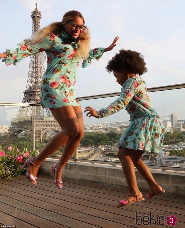 Beyoncé y Blue Ivy vestidas de Gucci