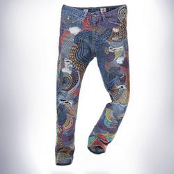 Pantalones donados por Emma Watson para 'Jeans for refugees'