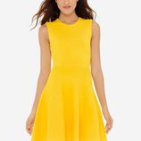 Vestido amarillo de Eva Longoria para The Limited