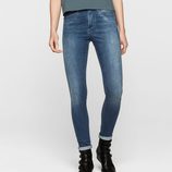 Vaqueros claros de Calvin Klein Jeans otoño/invierno 2016/2017
