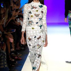 Falda y camisa de Desigual primavera/verano 2017 en la Semana de la Moda de Nueva York