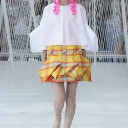 Falda de cuadros de Delpozo primavera/verano 2017 en la Semana de la Moda de Nueva York