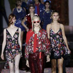 Modelos del desfile de Ana Locking colección primavera/verano 2017 en la Madrid Fashion Week