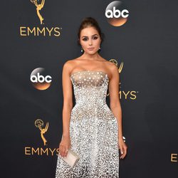 Las mejor y peor vestidas de los Premios Emmy 2016