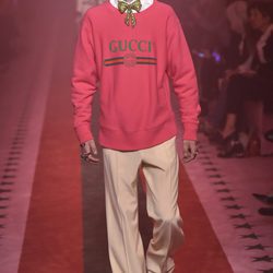 Jersey serigrafiado de Gucci primavera/verano 2017 en la Milán Fashion Week