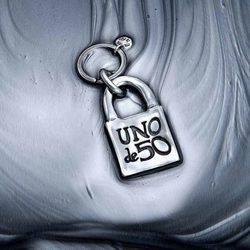 Incónico candado de la colección '20 aniversario' de UNOde50