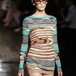 Vestido corto estampado de punto de Missoni colección primavera/verano 2017 en Milán Fashion Week