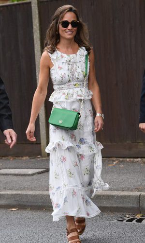 Pippa Middleton apuesta por el estampado floral