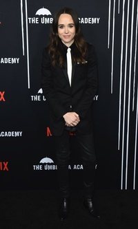 El traje con corbata también es para Ellen Page