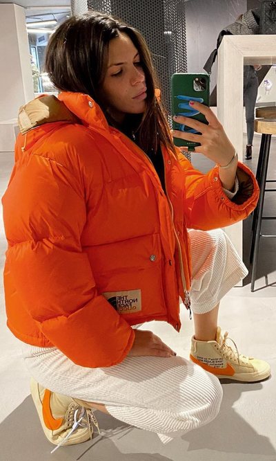Laura Matamoros también tiene el abrigo favorito de las it-gils este invierno