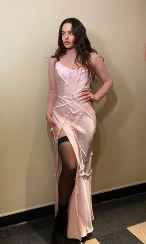 El vestido de Rosalía en 'Saturday Night Live', toda una declaración de intenciones